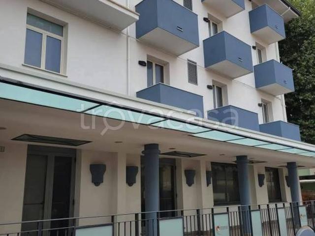 Palazzo in vendita a Igea, Bellaria