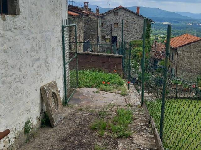 Villa Indipendente in vendita a Bibbiena, Toscana