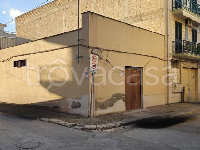 Palazzo in vendita a Puglia, Foggia