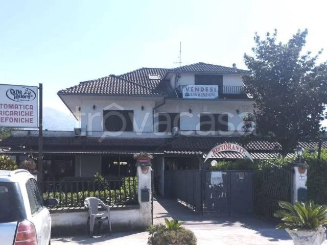 Palazzo in vendita a Sordella, Cervaro