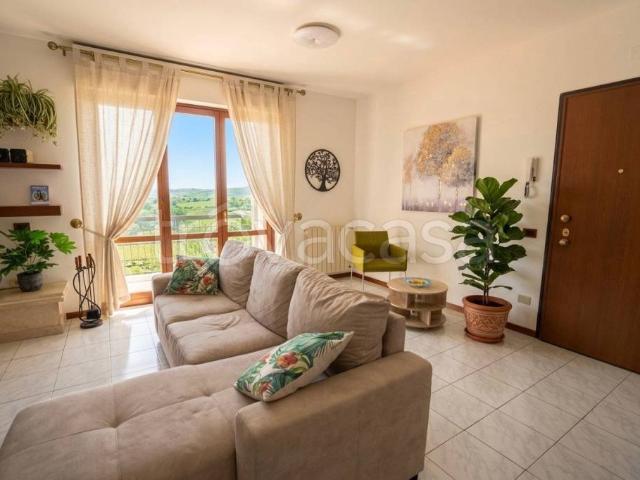 Palazzo in vendita a Vicina, Desenzano Del Garda
