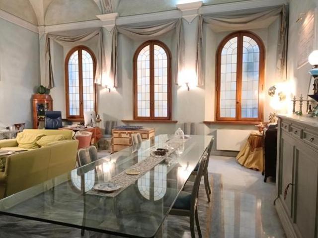 Palazzo in vendita a Unione dei Comuni Circondario dell'Empolese Valdelsa, Empoli