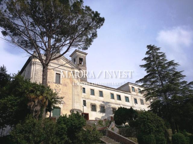 Palazzo in vendita a San Giovanni Incarico, Lazio