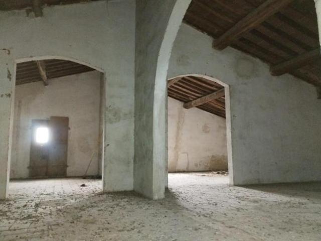Palazzo in vendita a Legoli, Toscana