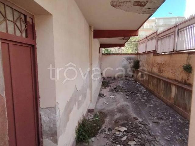 Palazzo in vendita a Giardinello, Sicilia