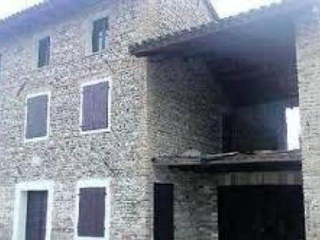Palazzo in vendita a Carrara, Toscana