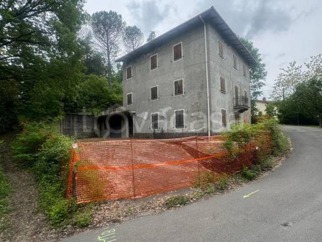 Palazzo in vendita a Unione dell'Appennino Bolognese, Grizzana Morandi