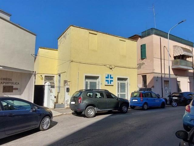 Palazzo in vendita a Borgo Tripoli, Grosseto