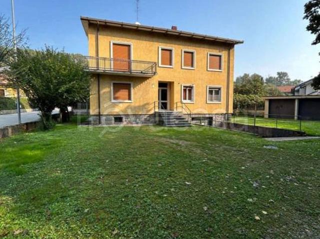 Palazzo in vendita a Gerno, Lesmo