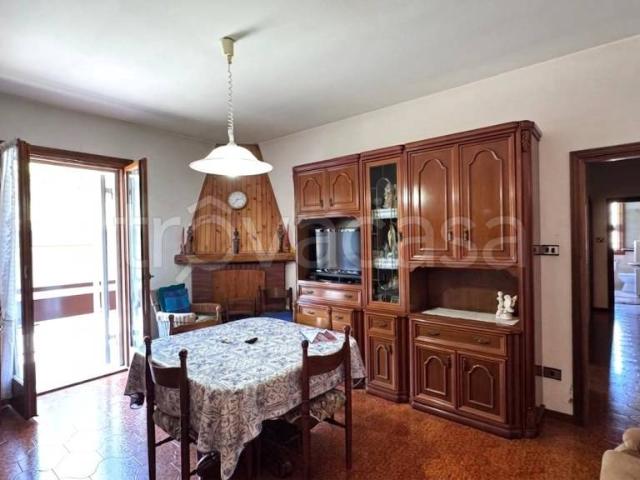 Palazzo in vendita a Unione dei comuni Savena-Idice, Loiano