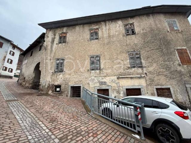 Palazzo in vendita a Comunità della Valle di Sole, Mezzana