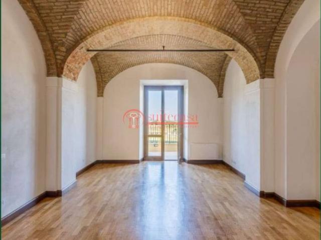 Palazzo in vendita a Marsciano, Umbria