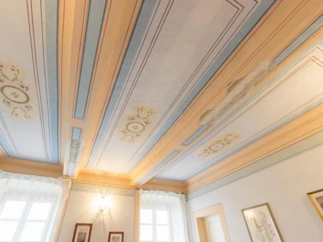 Palazzo in vendita a Marina Di Massa, Toscana