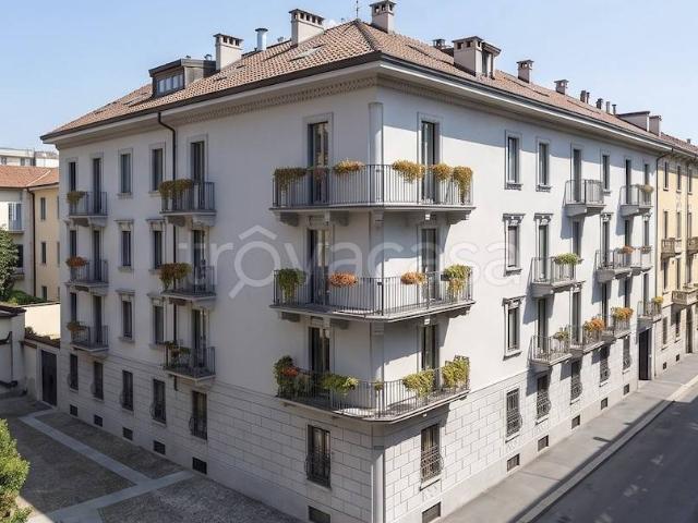 Palazzo in vendita a Municipio 2, Milano