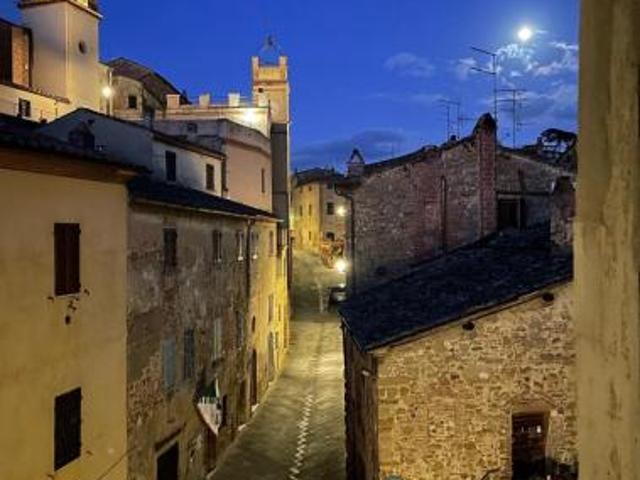 Palazzo in vendita a Montalcino, Toscana