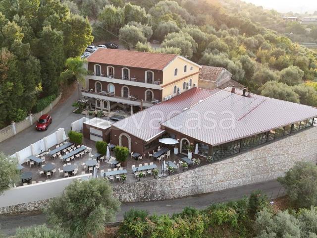 Palazzo in vendita a Camastra, Pace del Mela