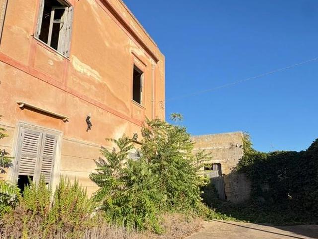 Palazzo in vendita a Baglio, Petrosino