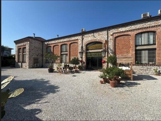 Palazzo in vendita a Pozzi, Seravezza