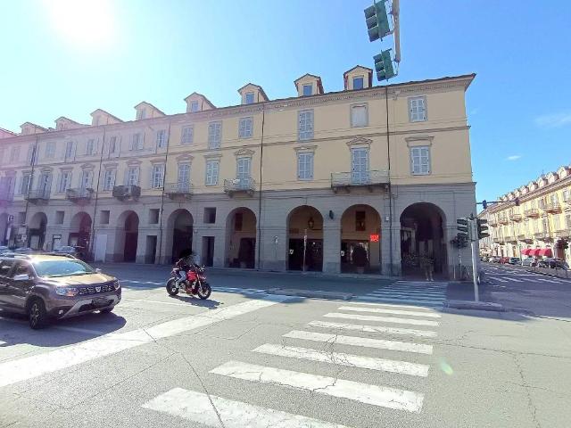 Palazzo in vendita a Piemonte, Torino