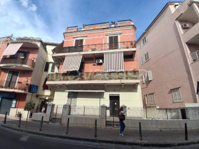 Palazzo in vendita a Cigliano, Pozzuoli