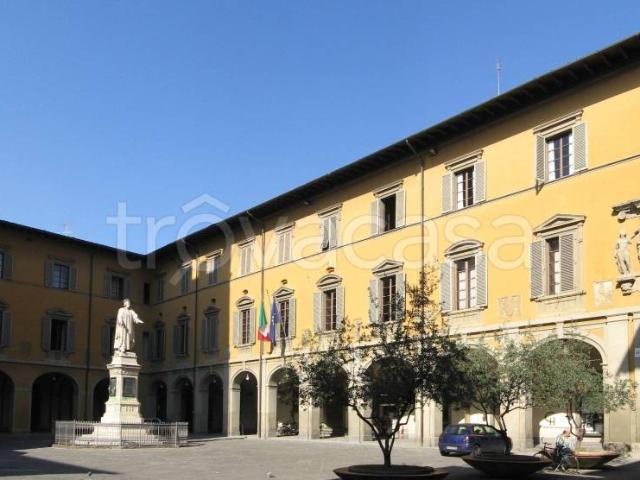 Palazzo in vendita a Prato, il Cantiere