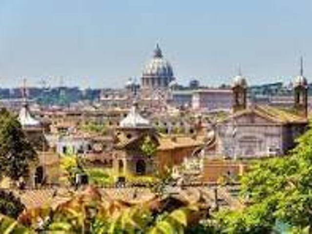 Palazzo in vendita a Trevi, Roma