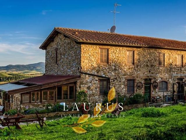 Palazzo in vendita a Rosignano Marittimo, Toscana
