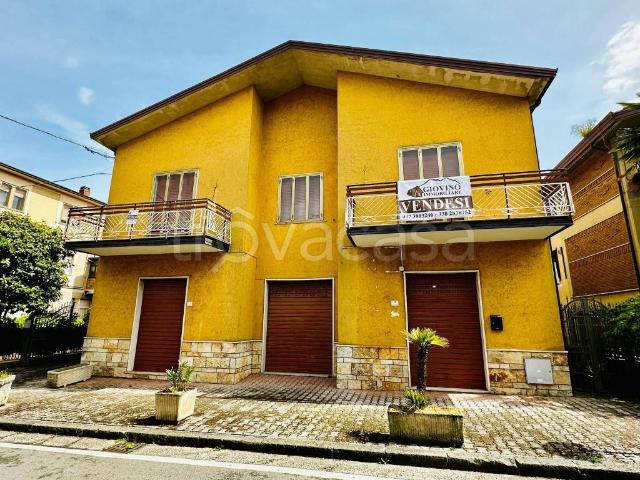 Palazzo in vendita a San Michele Di Serino, Campania