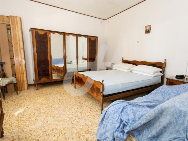 Palazzo in vendita a Sant'angelo A Cupolo, Campania