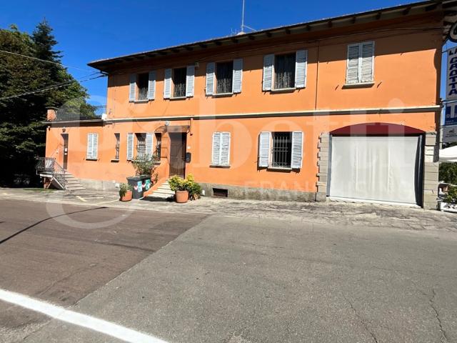 Palazzo in vendita a Unione dei comuni Valli del Reno, Lavino e Samoggia, Sasso Marconi
