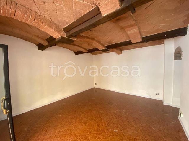 Palazzo in vendita a Unione dei comuni del Distretto Ceramico, Sassuolo