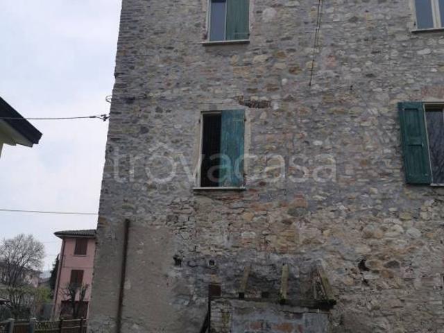 Palazzo in vendita a Tresinaro - Secchia, Re