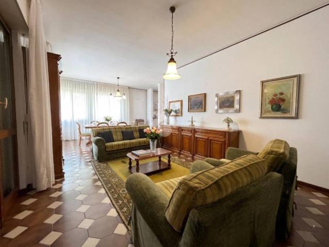 Palazzo in vendita a Baracche, Trezzo Sull'adda