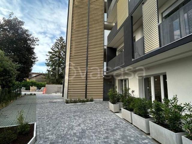 Palazzo in vendita a Santa Maria Maddalena, Varese