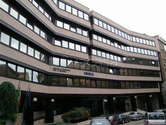 Palazzo in vendita a Borgo Rodi, Marche