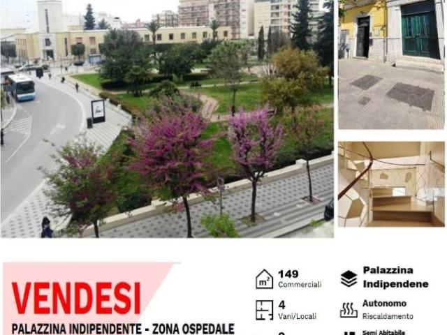 Palazzo in vendita a Andria