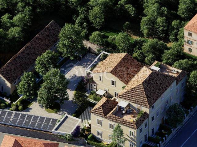 Palazzo in vendita a Aurisina Stazione / Nabrežina Postaja, Aurisina