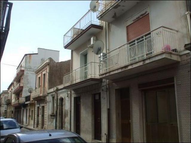 Palazzo in vendita a Floridia, Sicilia