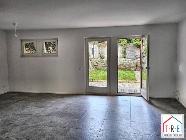 Haus mieten in Zona Industriale di Stabio, Stabio