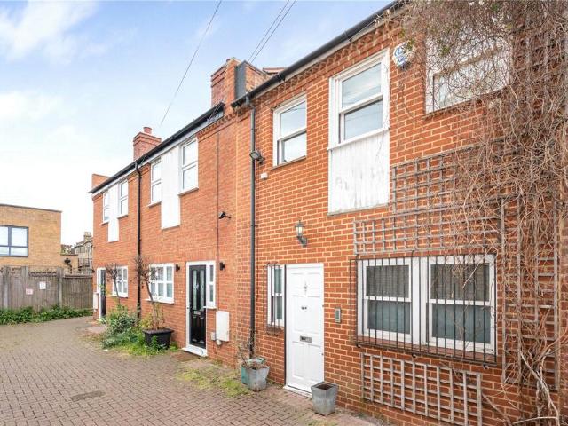 House for rent in Strawberry Hill, Greater London