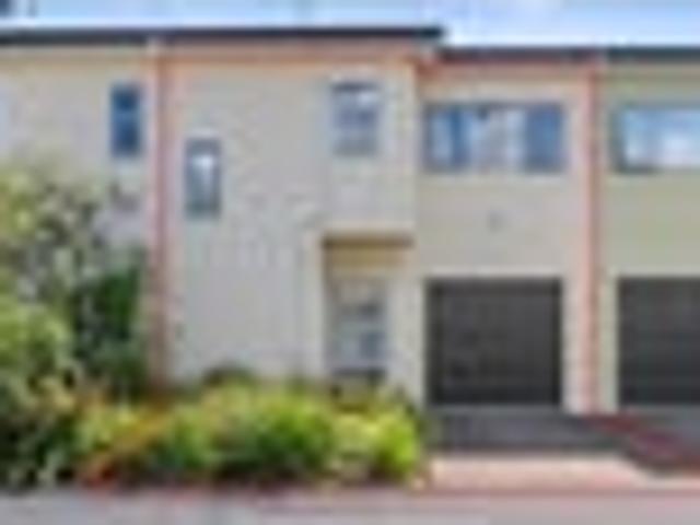 Townhouse for sale in Papakura, Oroua County