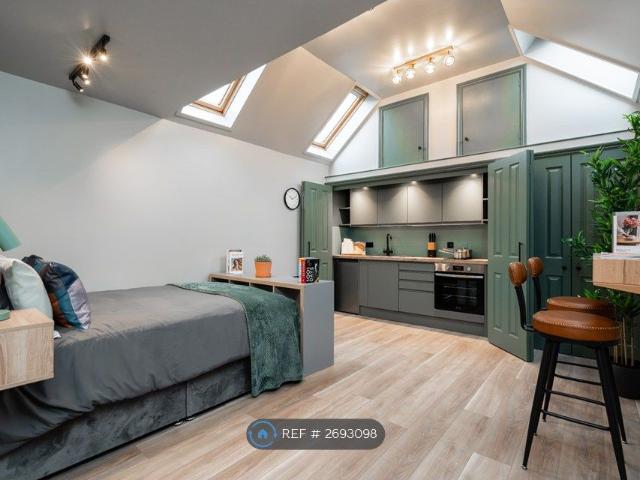 Studio for rent in Evershot, Oxfordshire