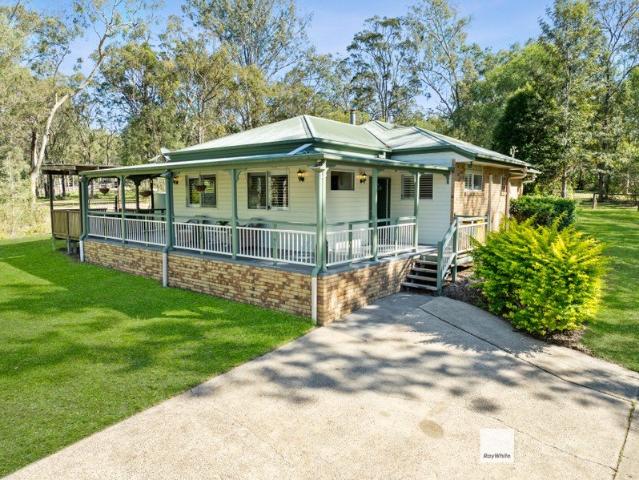 House for sale in Tamborine, Queensland