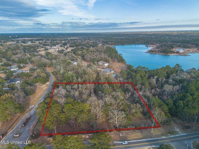 Land for sale in Pass Christian, Mississippi