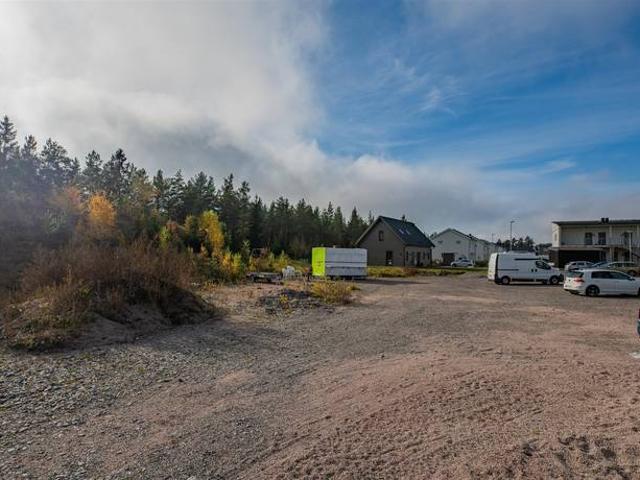 Tomt till salu i Uppsala