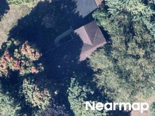 House for sale in Mchenry, Illinois