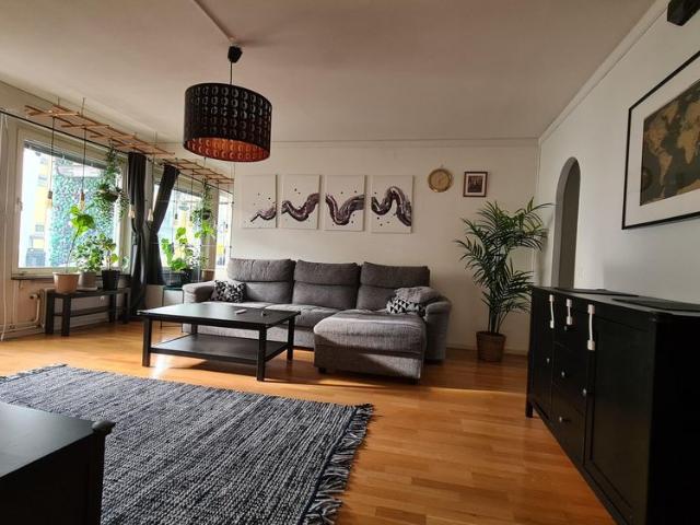 Lägenhet hyra i Botkyrka, Stockholm
