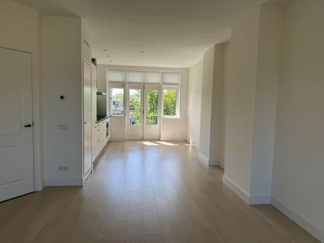 Appartement te huur in Zuid, Amsterdam