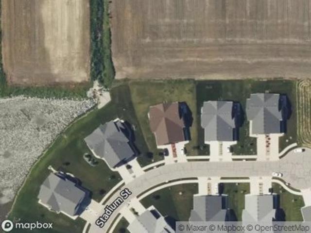 Townhouse for sale in Portage