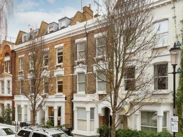 House for sale in Lyons, Greater London